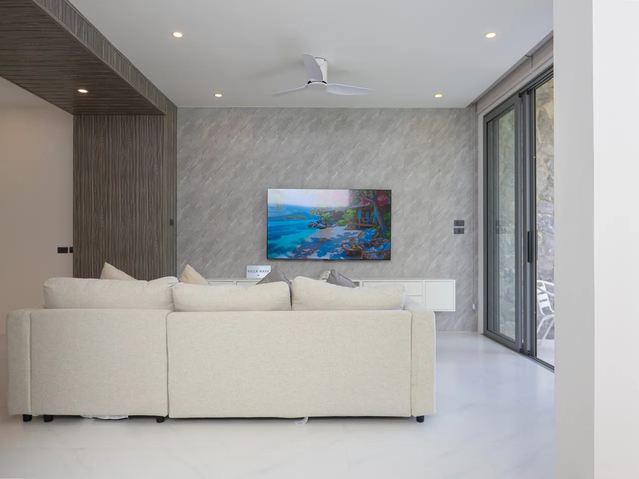 The lounge with its sliding doors to the garden