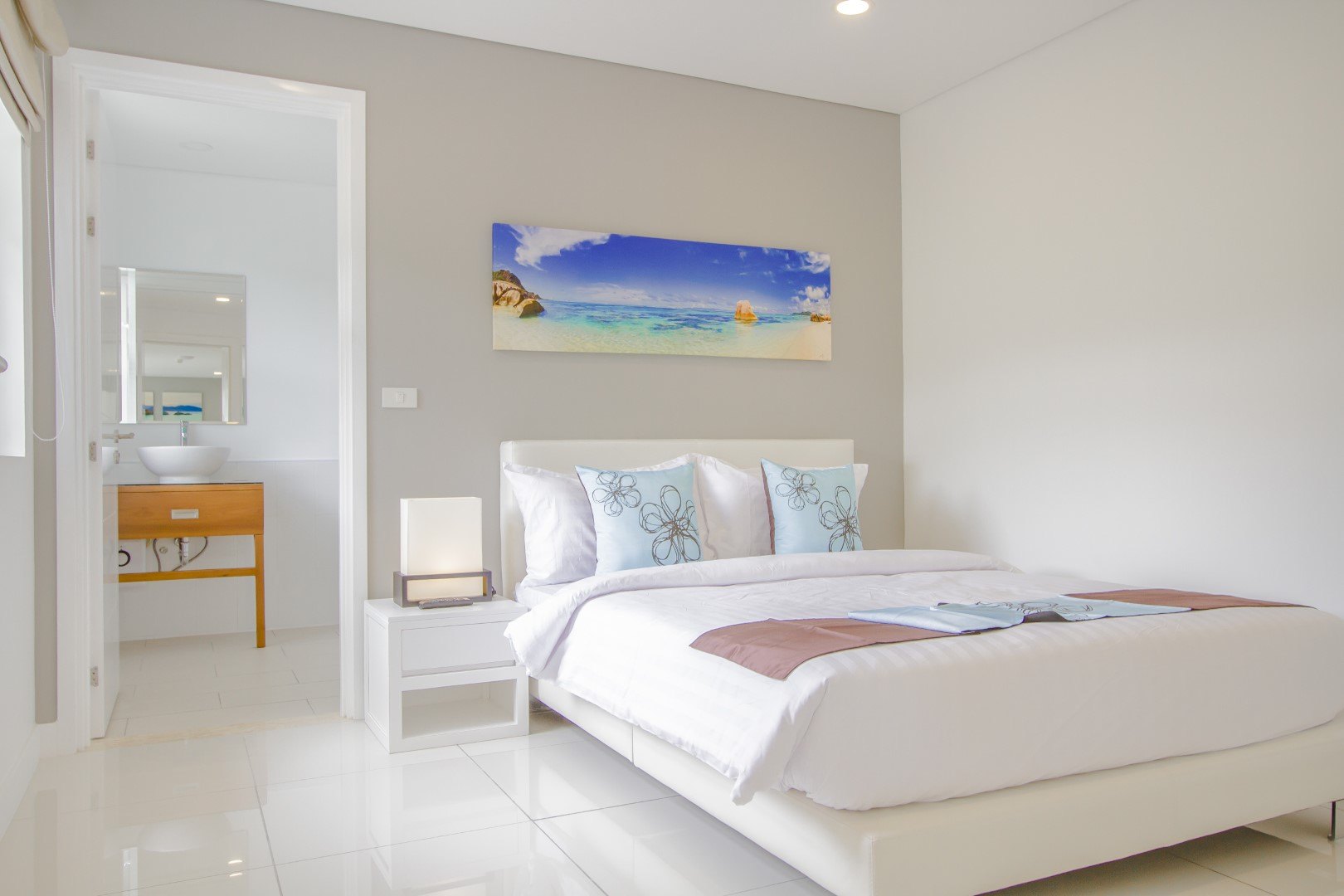 Second bedroom in the alternative layout