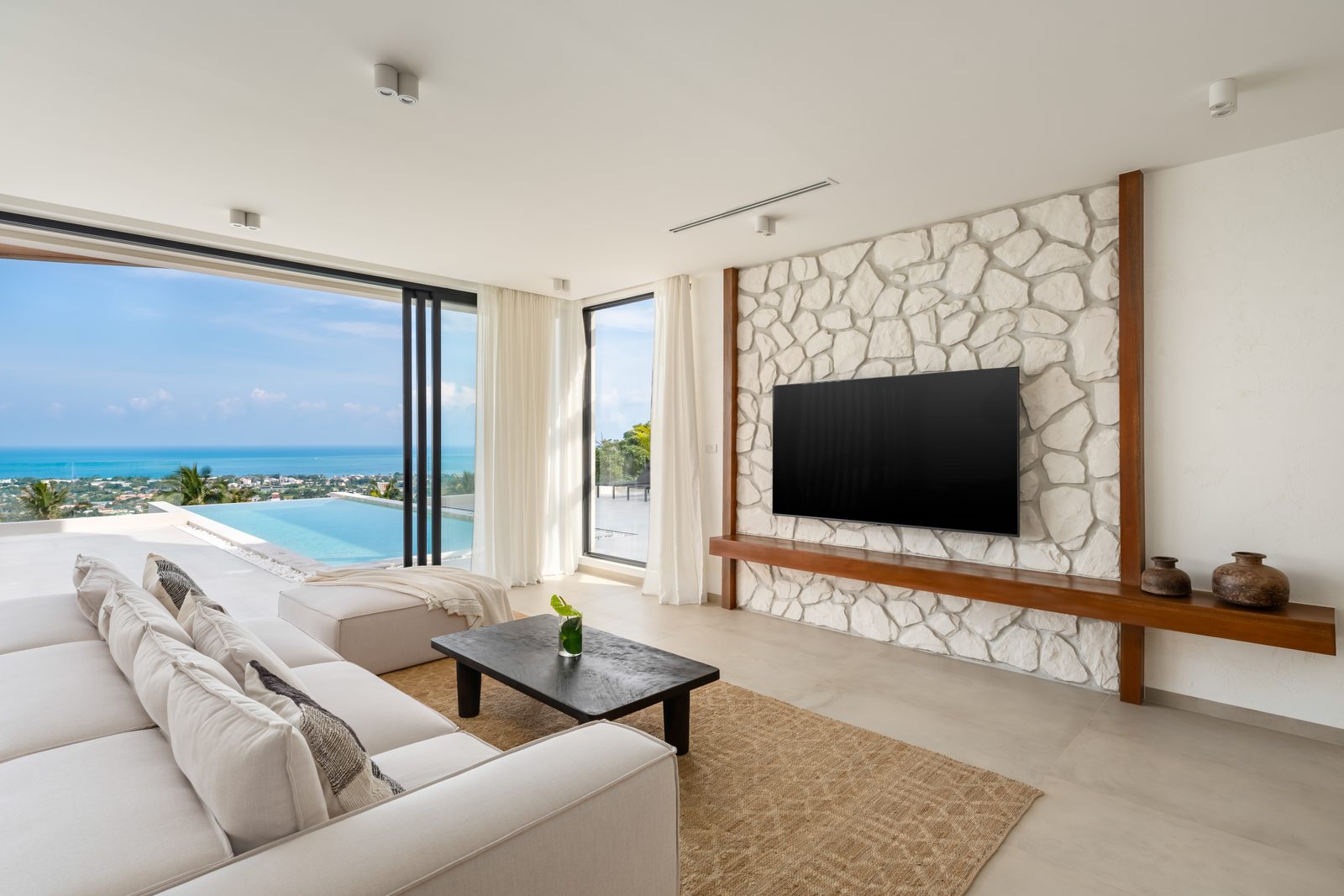 Living room opening to the sea
