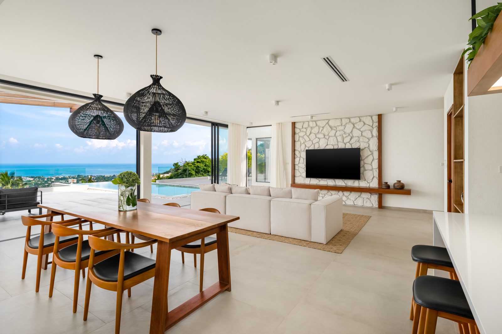 Dining area with a sea view